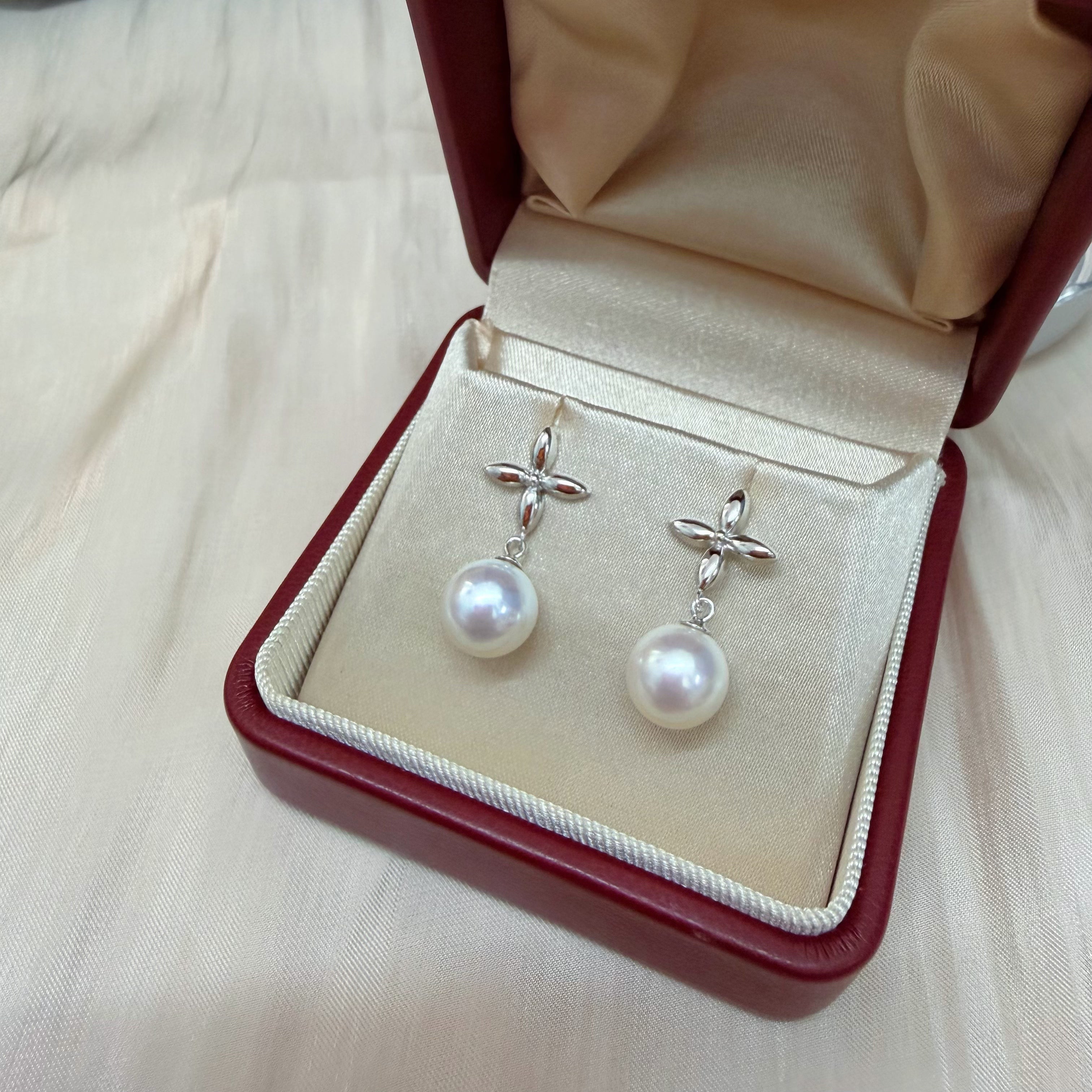 9-10mm淡水珍珠耳環 Freshwater Pearl Earrings