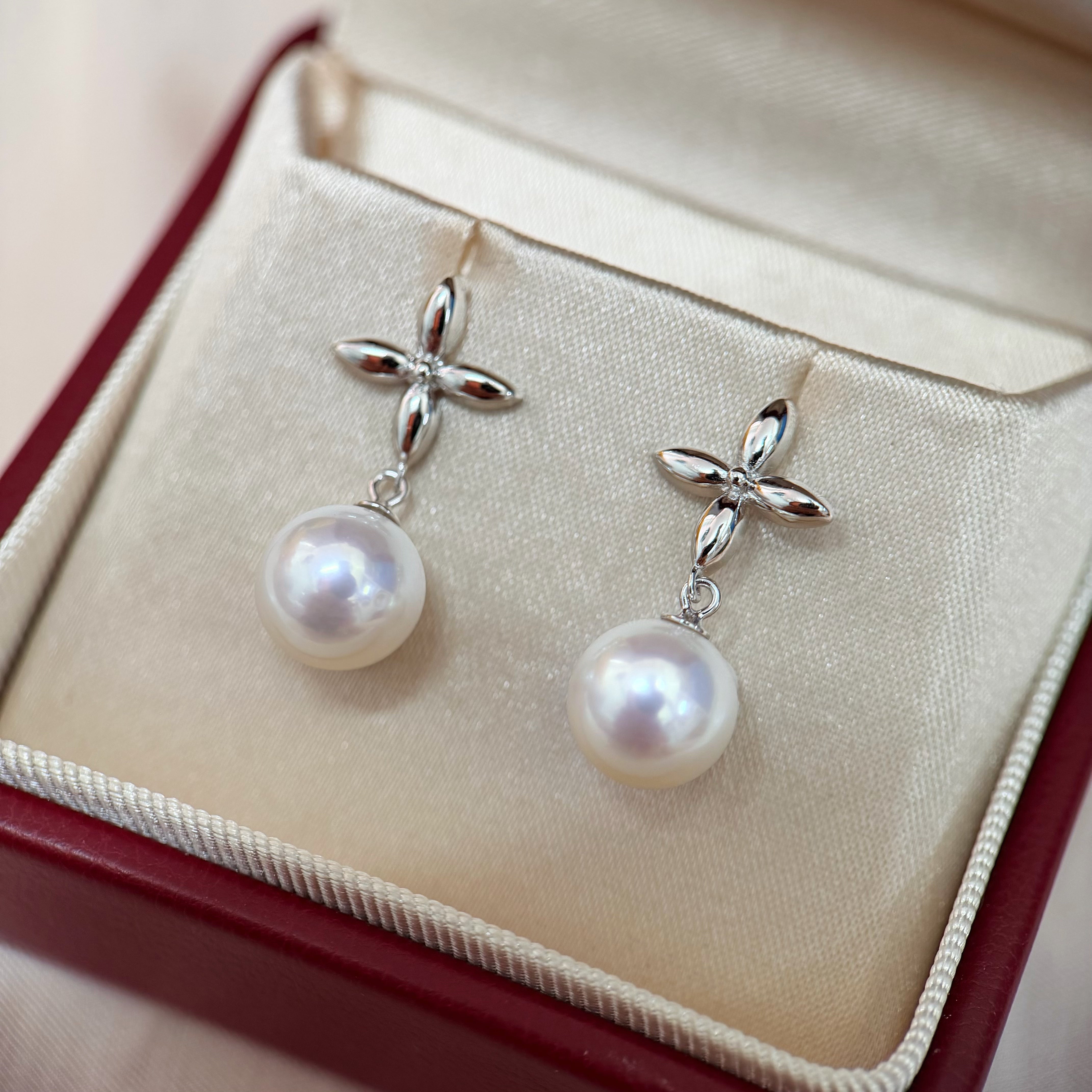 9-10mm淡水珍珠耳環 Freshwater Pearl Earrings